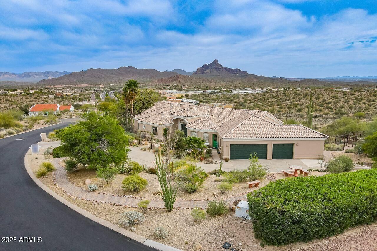 Property Photo:  16507 E Trevino Drive  AZ 85268 
