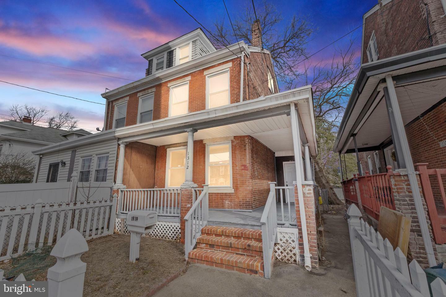 Property Photo:  1312 William Street  NJ 08610 