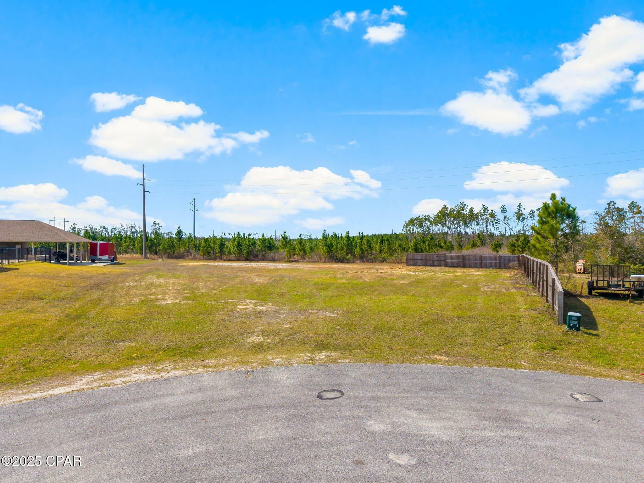 Property Photo:  2105 Cline Lane  FL 32404 