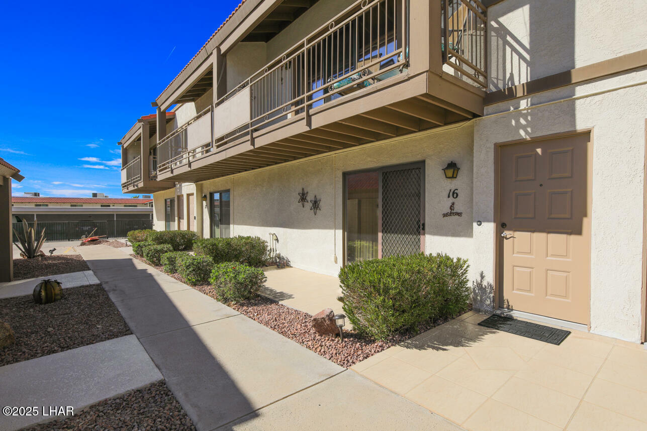 Property Photo:  2121 Magnolia Dr 16  AZ 86403 