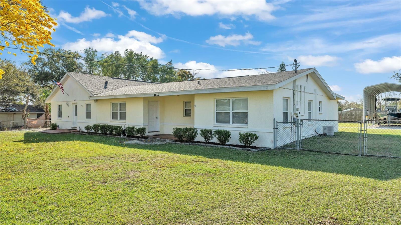 Property Photo:  4035 Crews Lane  FL 33813 