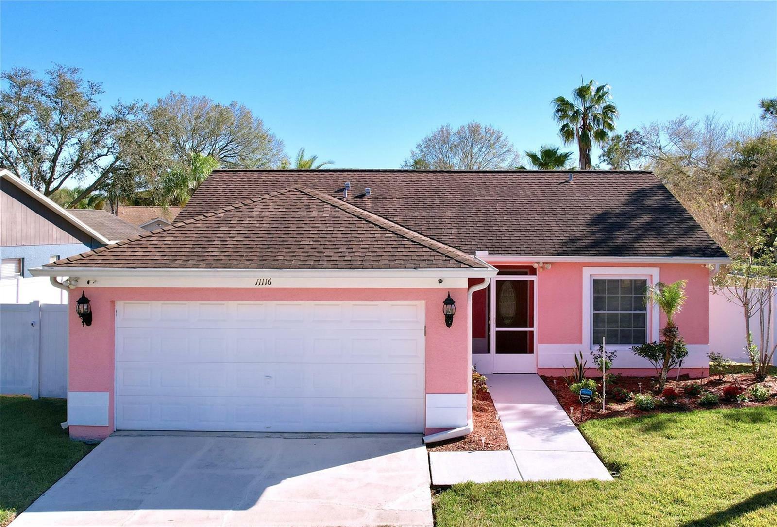 Property Photo:  11116 Bloomington Drive  FL 33635 