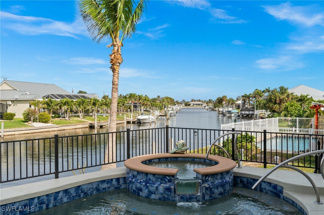 Property Photo: 360 Capri Isles Court FL 33950