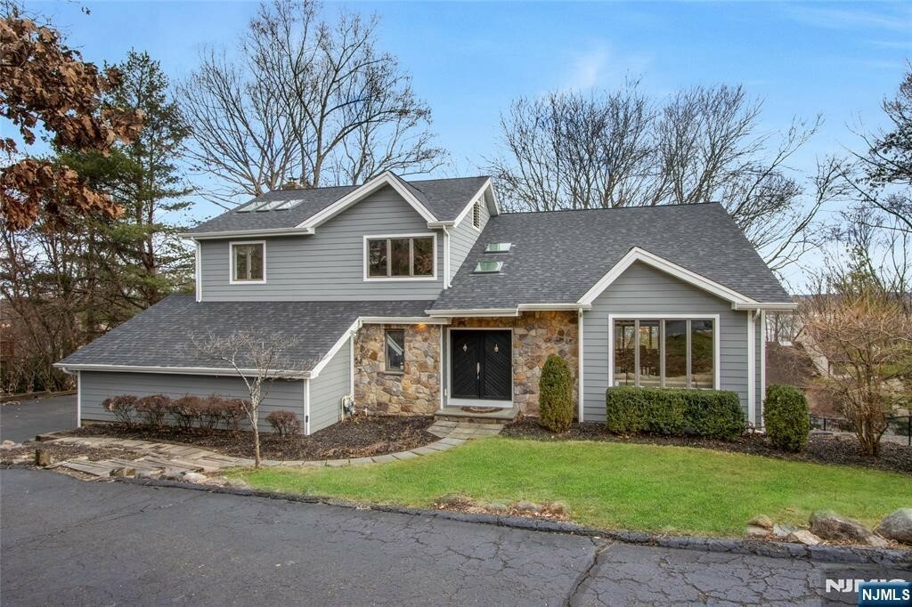 Property Photo: 682 Alexander Court NJ 07675
