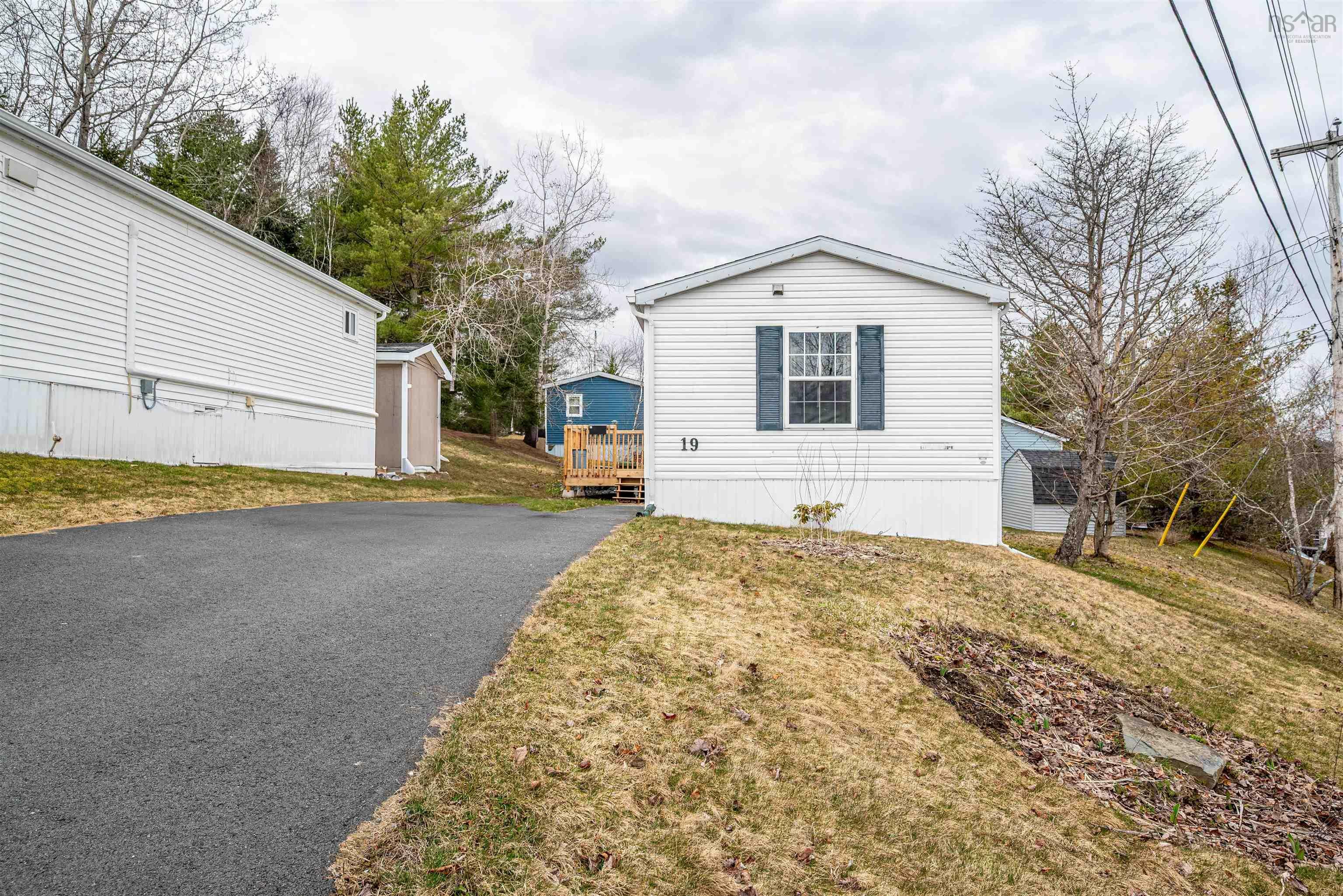 Property Photo: 19 Wagner Drive NS B4E 2Z3