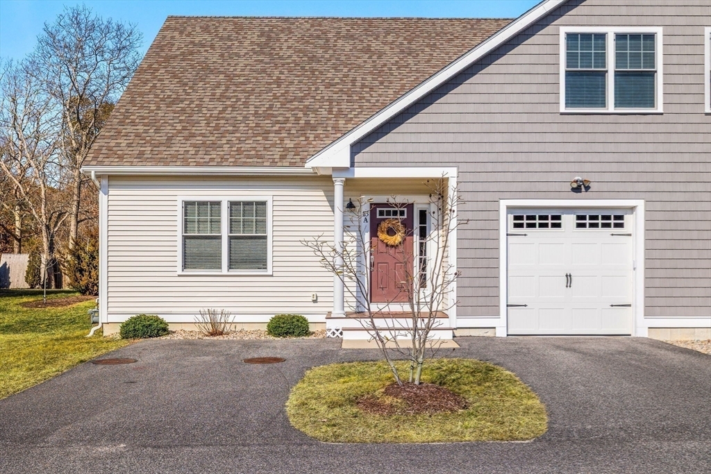 Property Photo: 637 Gifford St 13A MA 02540