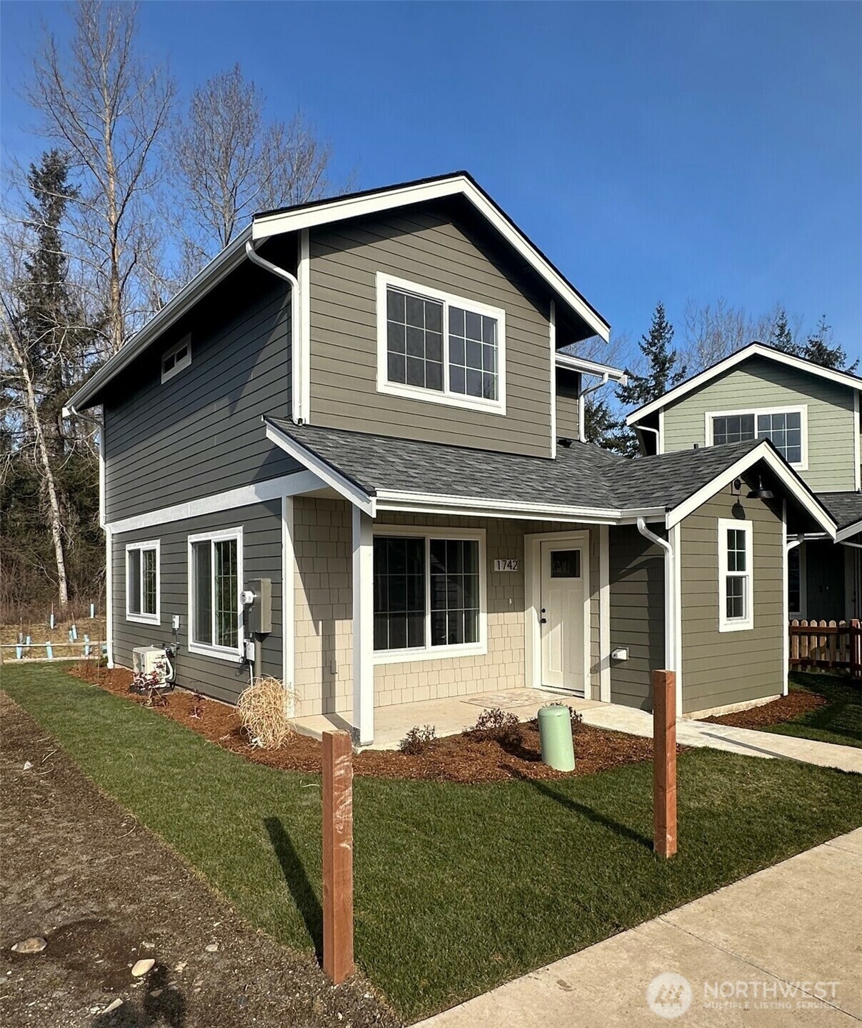 Property Photo:  1742  Sunup Loop  WA 98226 