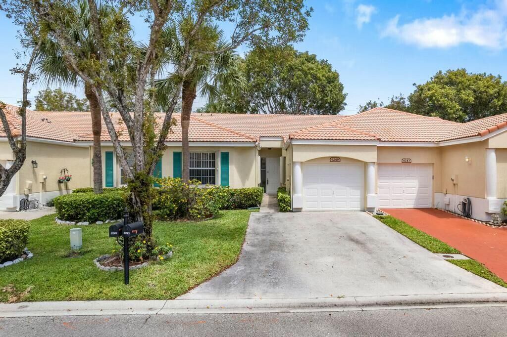 Property Photo:  6249 Petunia Road  FL 33484 