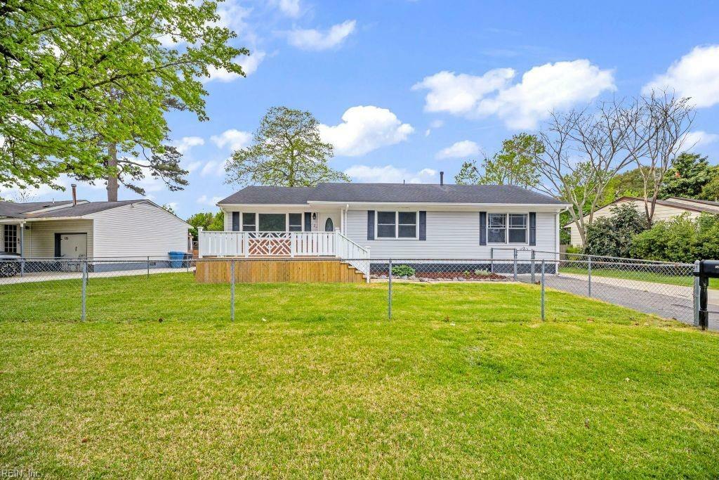 Property Photo: 729 Teets Ln VA 23455