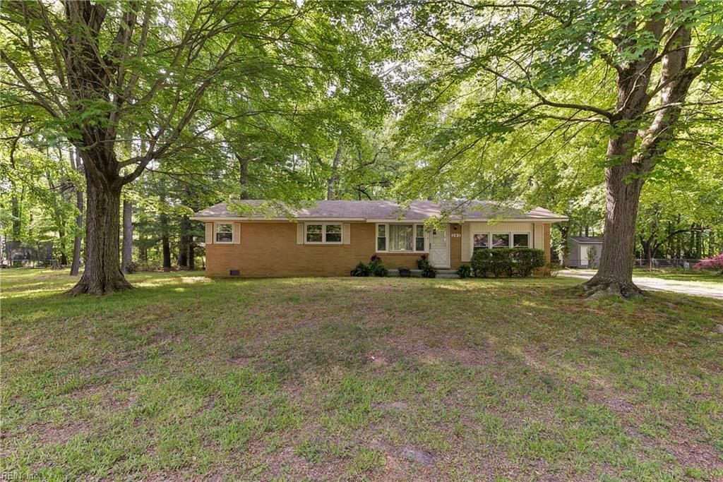 Property Photo: 203 York Ln VA 23692