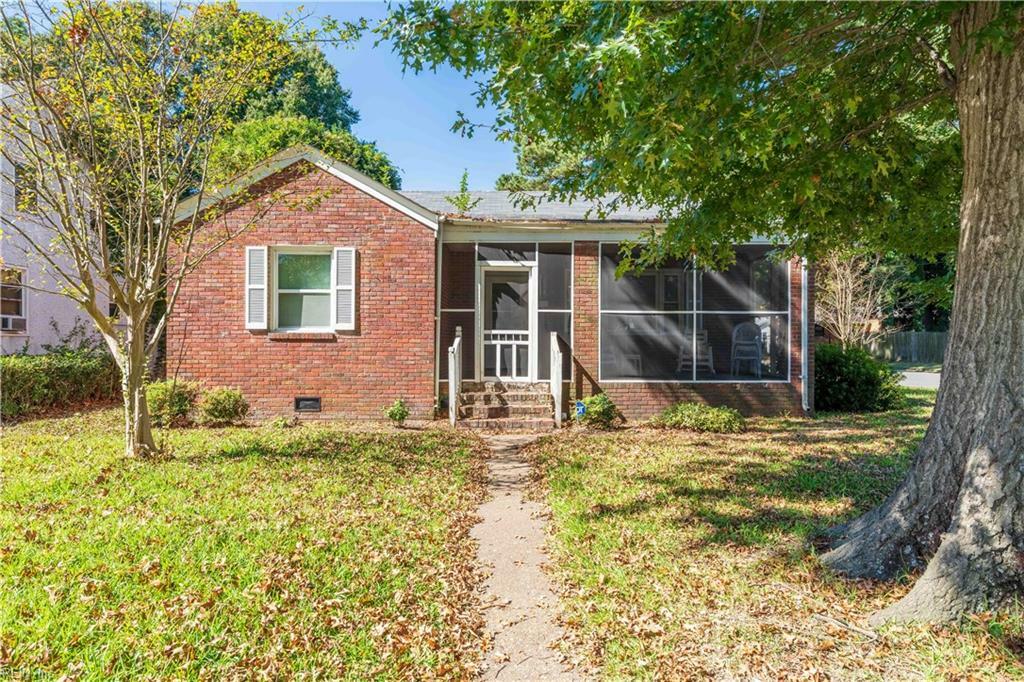 Property Photo: 2100 Atlanta Ave VA 23704