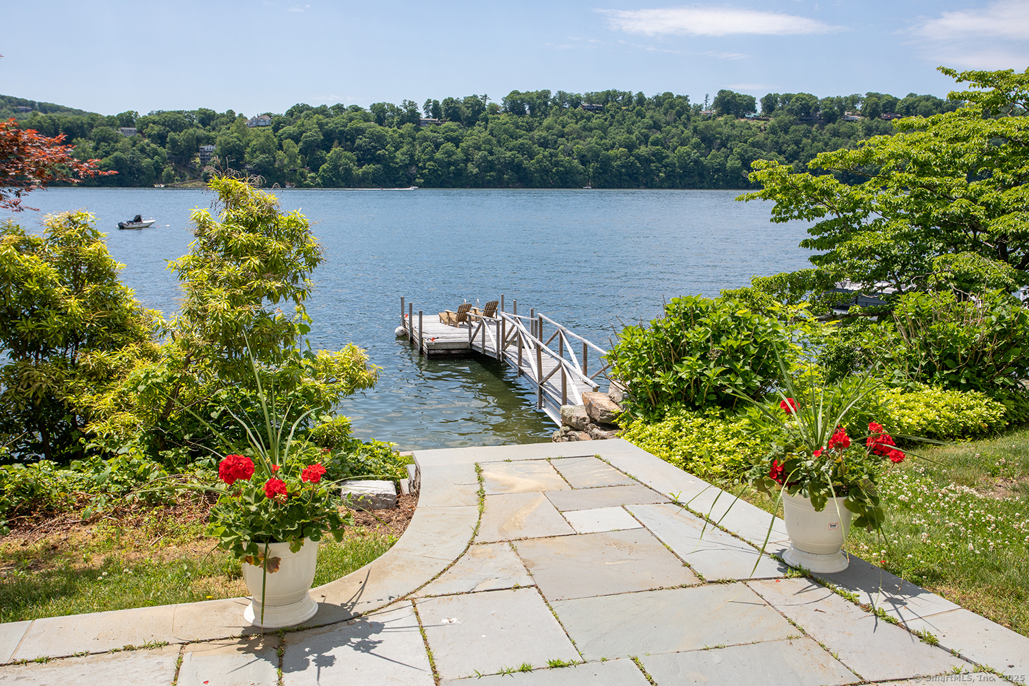 Property Photo:  164 North Lake Shore Drive  CT 06804 