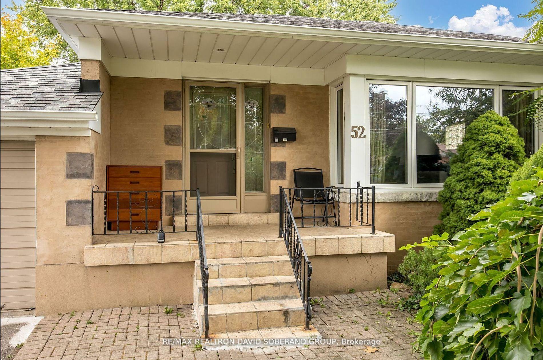 Property Photo: 52 Acton Ave ON M3H 4G8
