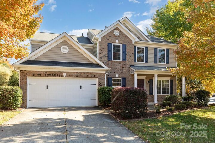 Property Photo: 6237 Shelley Avenue NC 28269