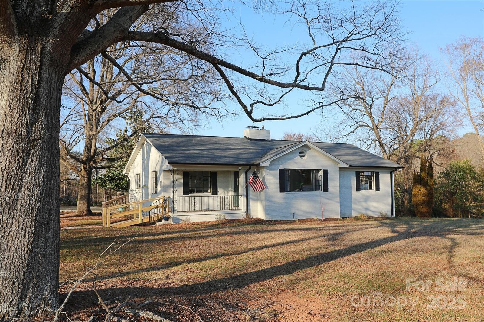 Property Photo:  8405 Fairview Road  NC 28227