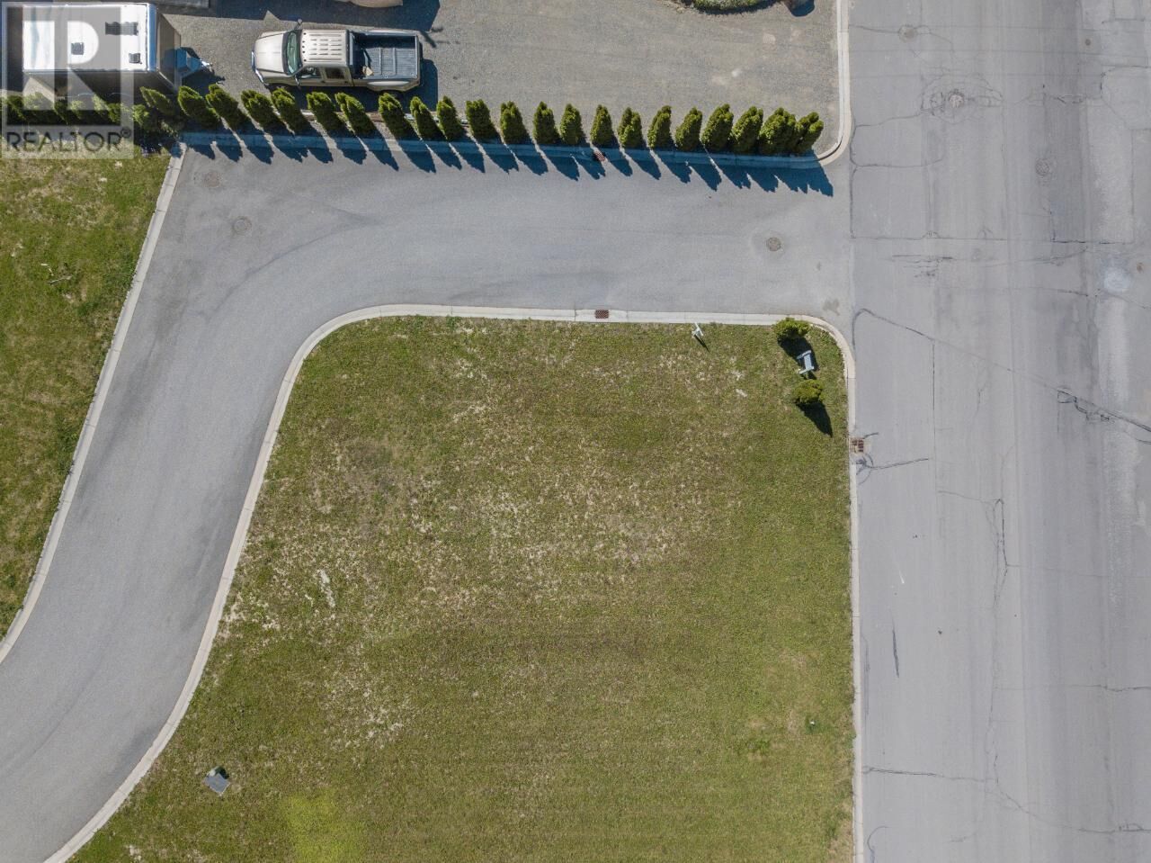 Property Photo:  405 Canyon Street 1  BC V0B 1G3 