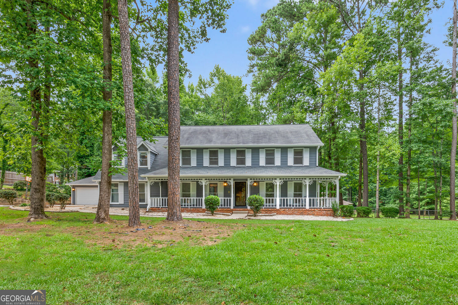 Property Photo: 105 Oak Leaf Court GA 30214