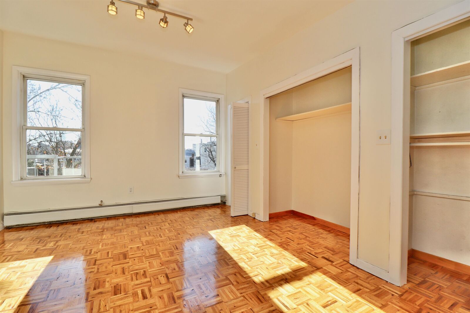 Property Photo: 318 5th St 4 NJ 07302