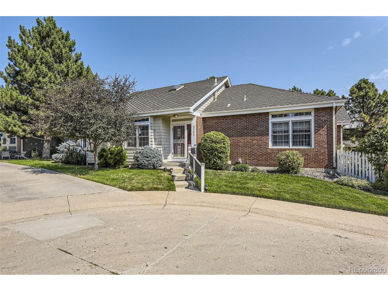 Property Photo:  2265 S Depew St  CO 80227 