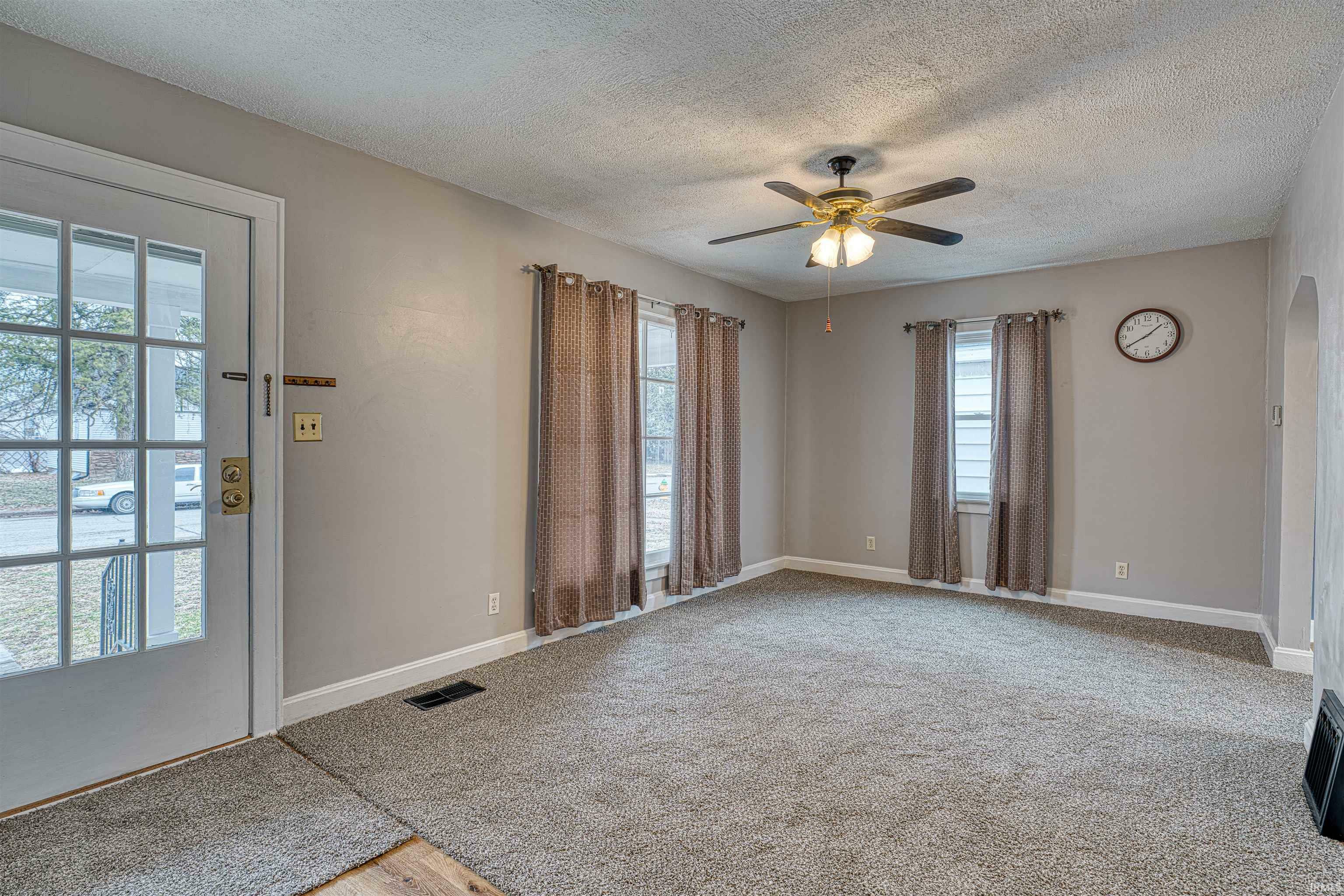Property Photo:  502 S Kerth Avenue  IN 47714 