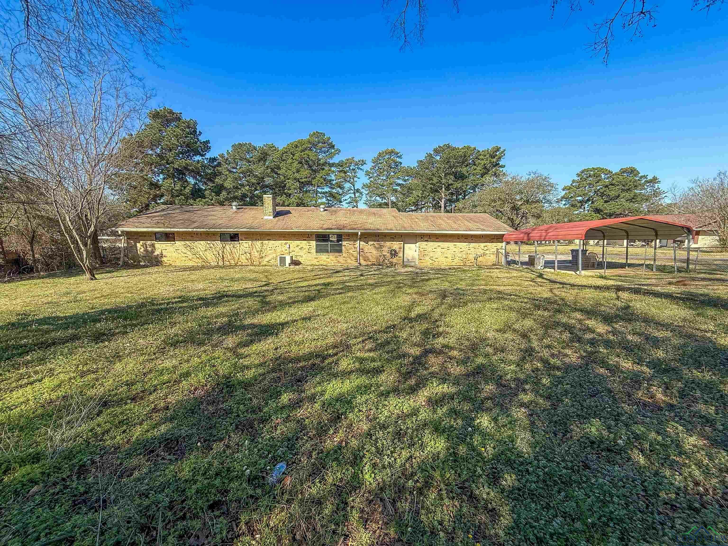 Property Photo:  518 Hancock St  TX 75647 