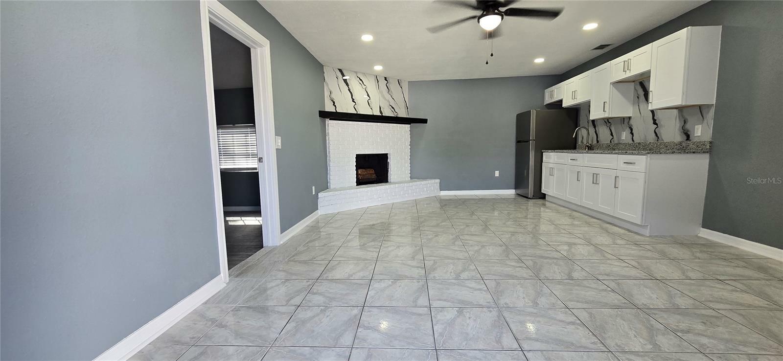 Property Photo: 1303 Boreas Drive FL 32822