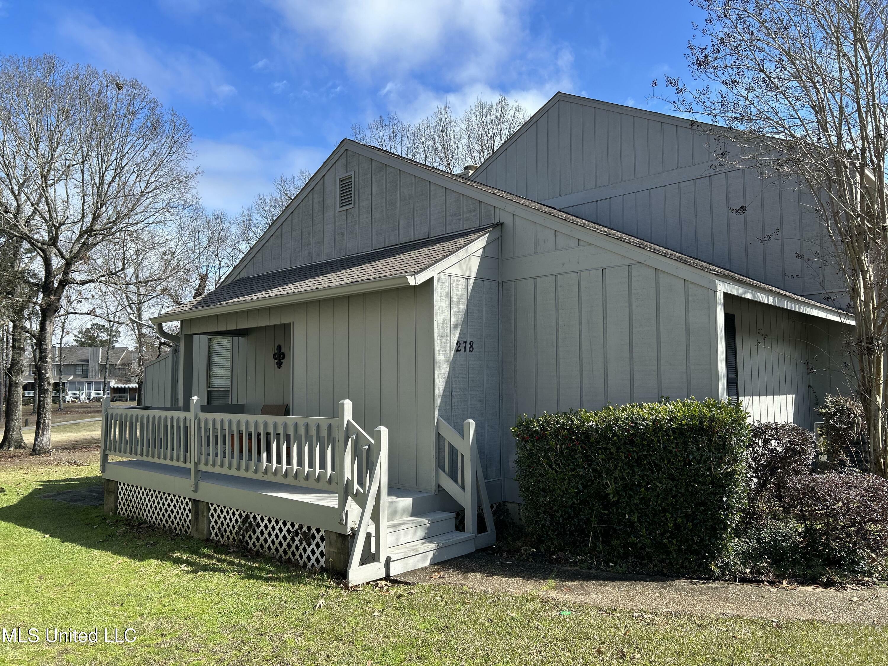 Property Photo:  278 Highpoint Drive  MS 39525 