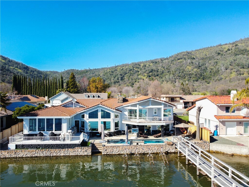 Property Photo:  8483 Paradise Lagoon Drive  CA 95458 