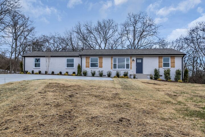 Property Photo: 205 Liberty Lane TN 37115