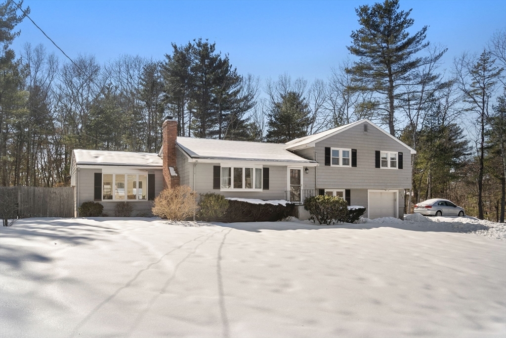 Property Photo:  215 Briar Lane  MA 02090 