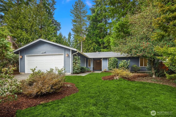 6627  141st Place NE  Redmond WA 98052 photo