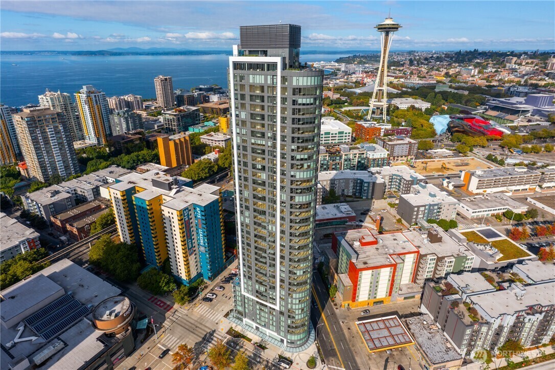 Property Photo: 2510 6th Avenue 2803 WA 98121