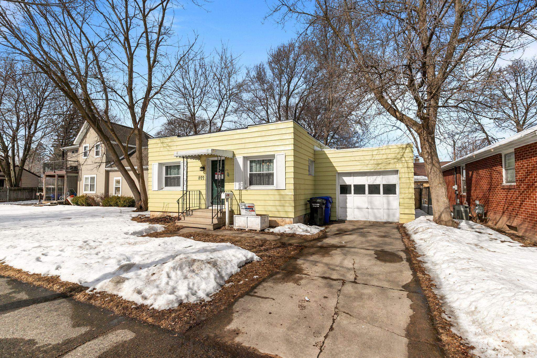 822 E Fremont Street  Appleton WI 54915-2343 photo