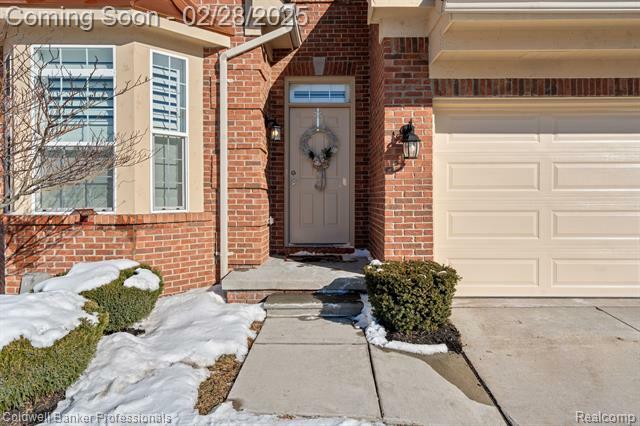 Property Photo:  4553 Brookstone Drive  MI 48188 