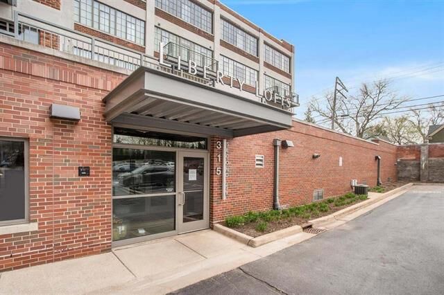 Property Photo:  315 2nd Street #406  MI 48103 