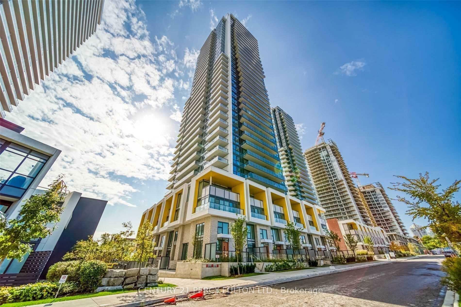 Property Photo: 95 McMahon Drive 3303 ON M2K 0H2