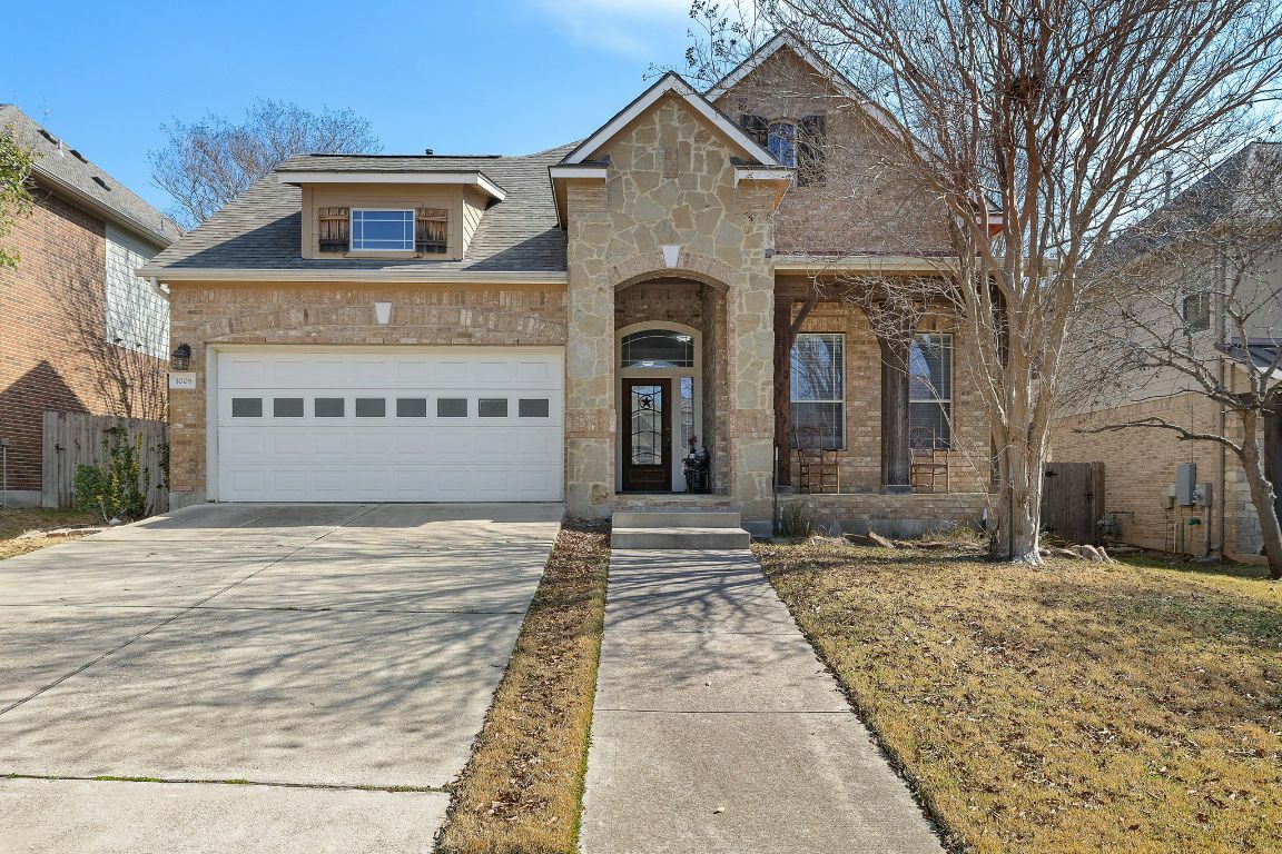 Property Photo: 1008 Walsh Hill Trail TX 78613