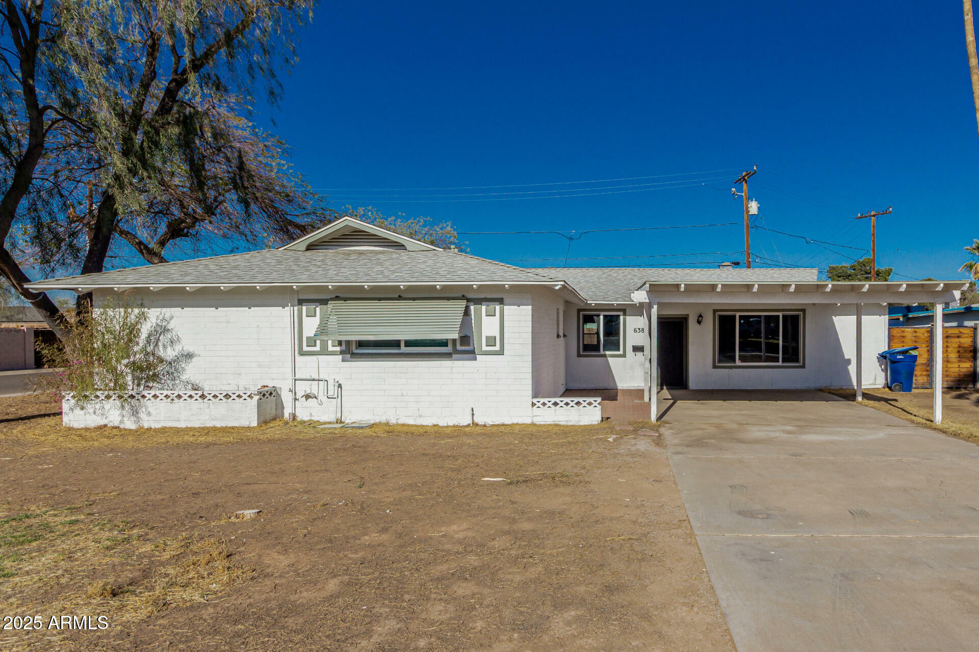 Property Photo:  638 W 16th Street  AZ 85281 