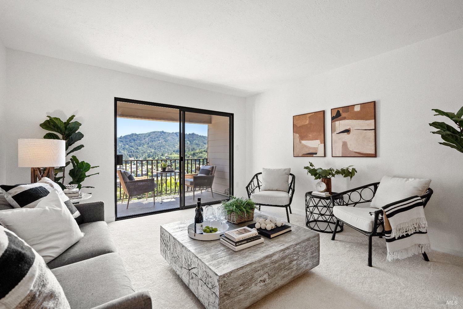 Property Photo: 727 Via Casitas CA 94904