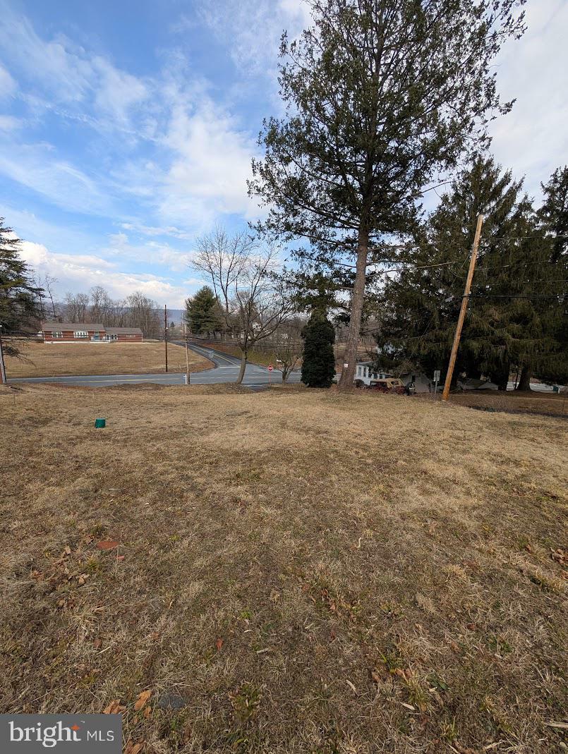 Property Photo:  3 S Humer Street  PA 17025 