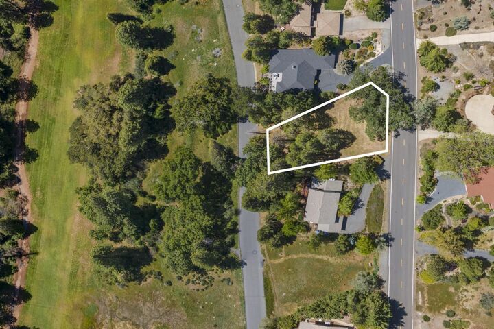 Property Photo: 533 Forest Meadows Drive CA 95247