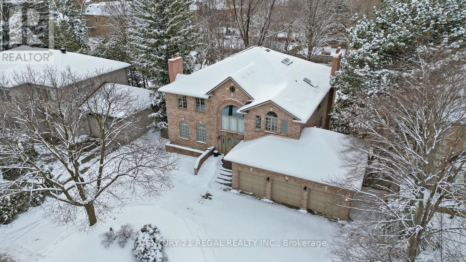 Property Photo:  78 Gerald Street West  ON M2L 2M8 