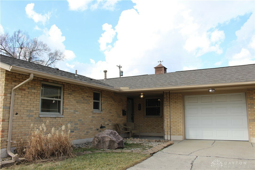 Property Photo:  6827 Alter Road  OH 45424 