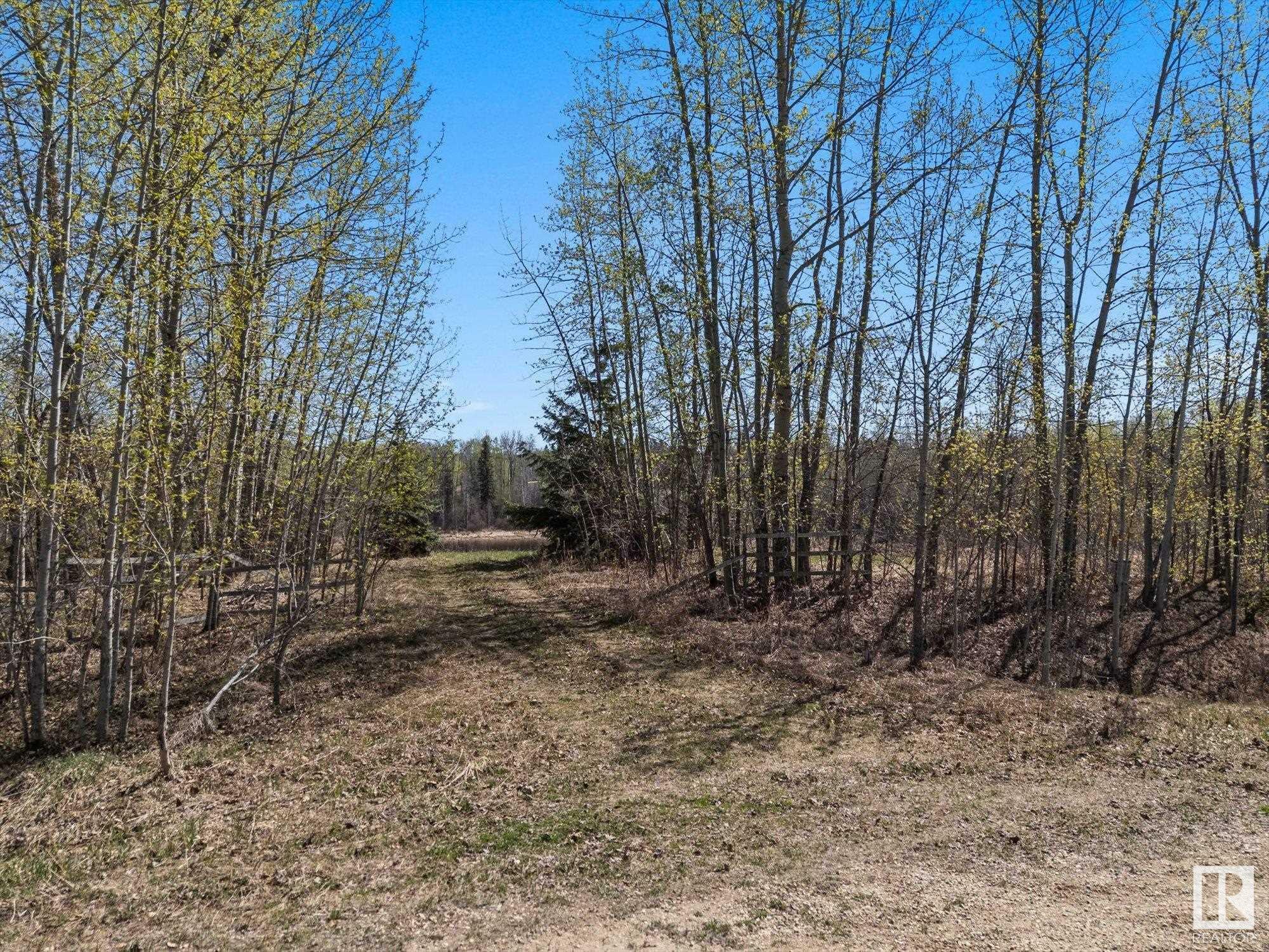 Property Photo:  60 52318 Rge Rd 25  AB T7Y 2M3 