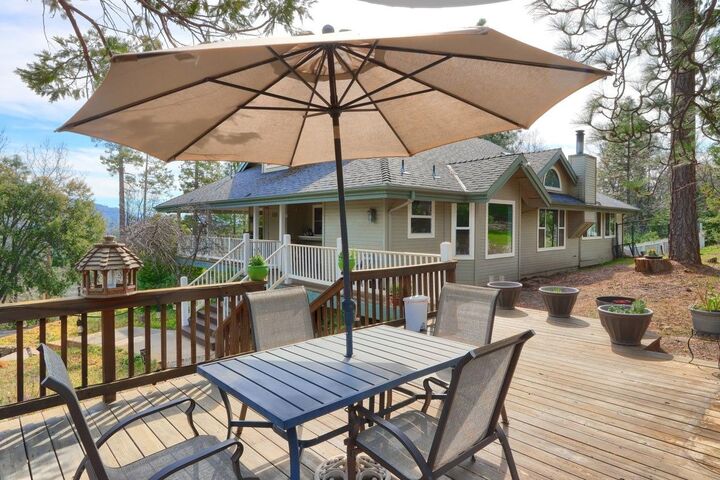 Property Photo: 36328 Finegold Creek Drive CA 93643