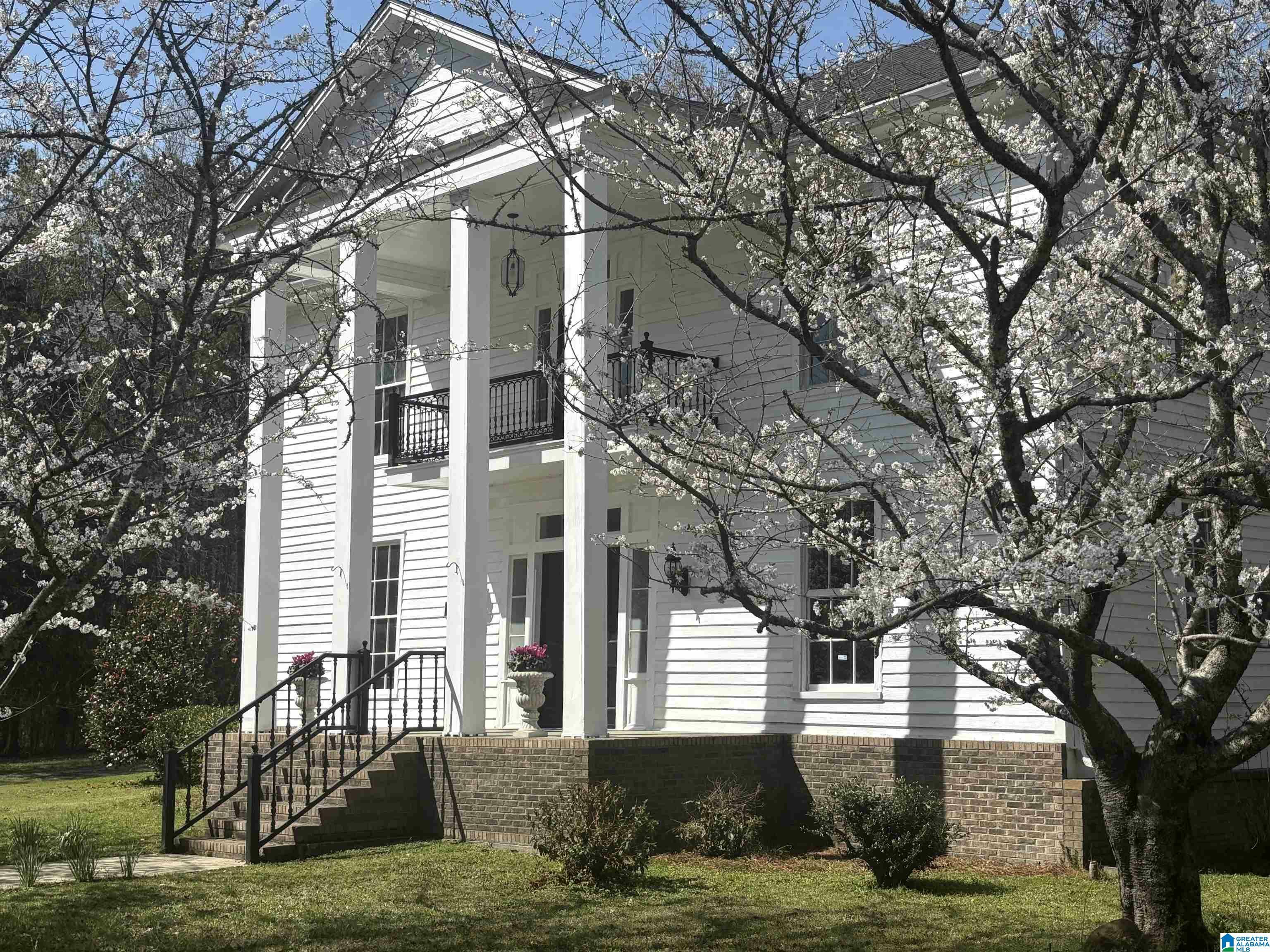 Property Photo: 5154 Plantersville Road AL 35014