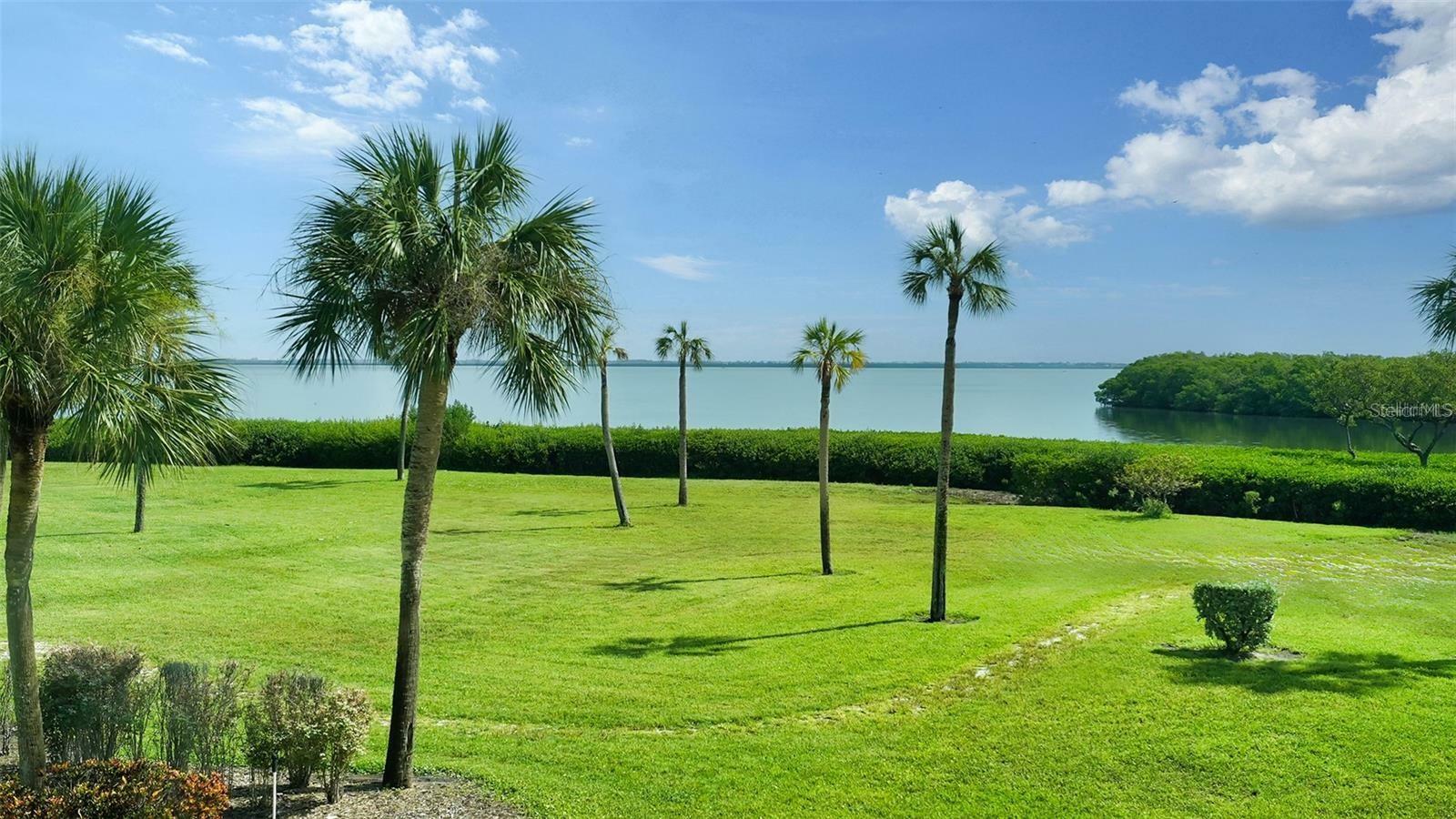 Property Photo:  4600 Gulf Of Mexico Drive 202  FL 34228 