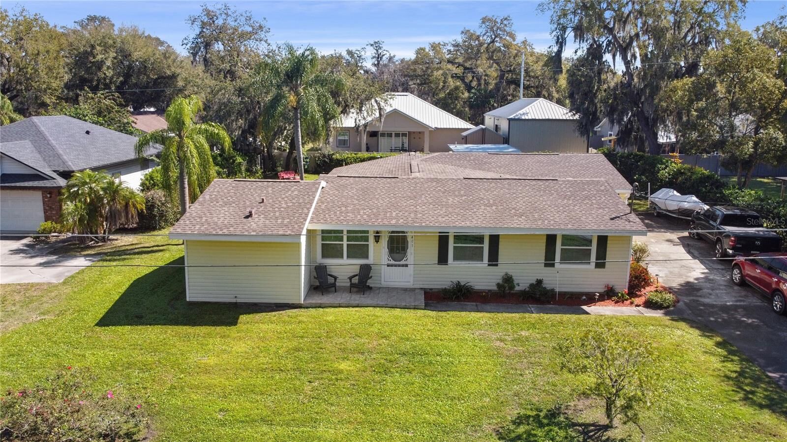 Property Photo:  401 Woodlawn Terrace  FL 34744 