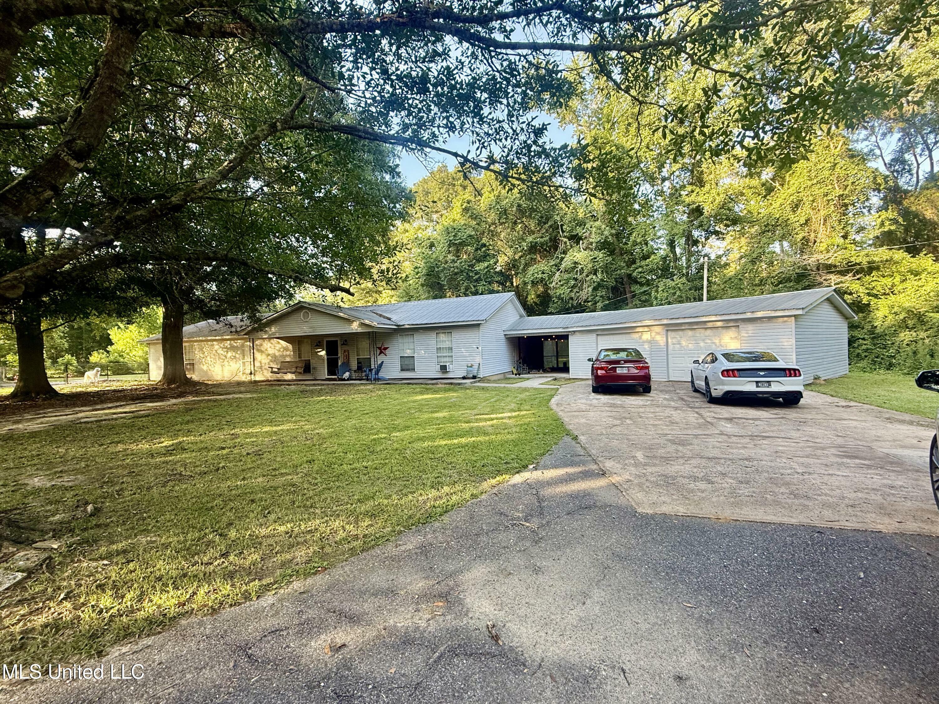 Property Photo: 15304 Old River Road MS 39565