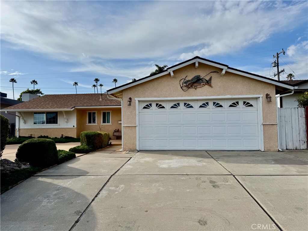 Property Photo:  128 Paddock Avenue  CA 93449 
